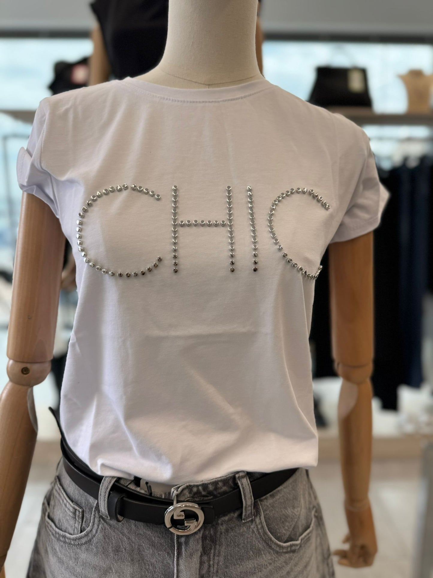 T-SHIRT CHIC