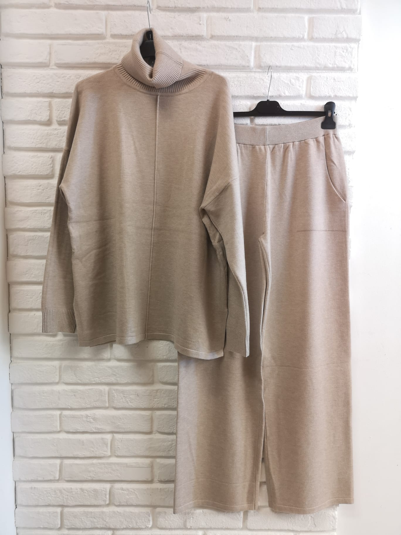 TUTA MAGLIA 3017