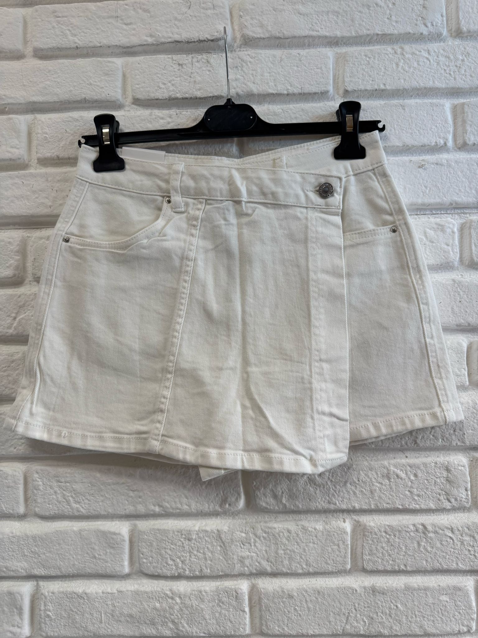 SHORT/GONNA  2050