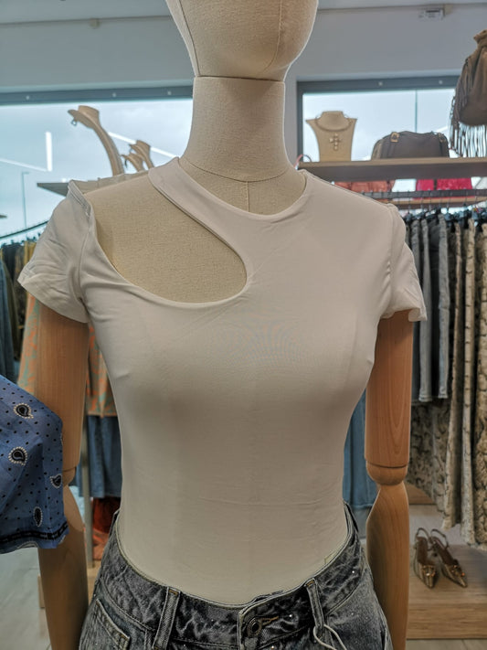 BODY 8039
