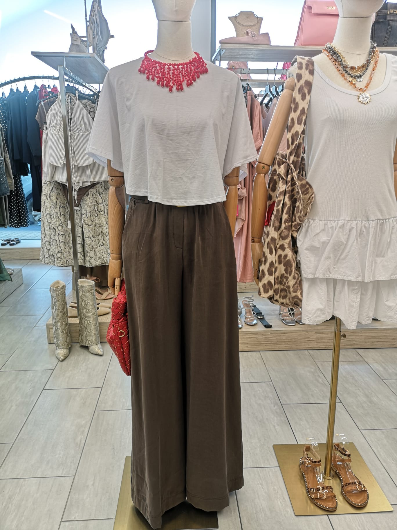 TSHIRT CROP LD2835