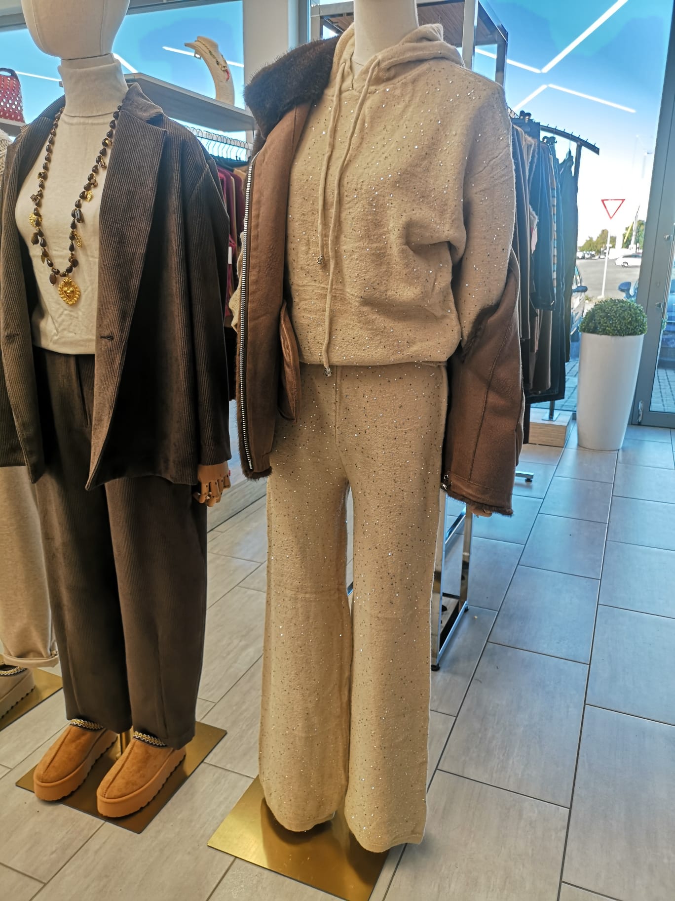 TUTA PAILETTES 15669