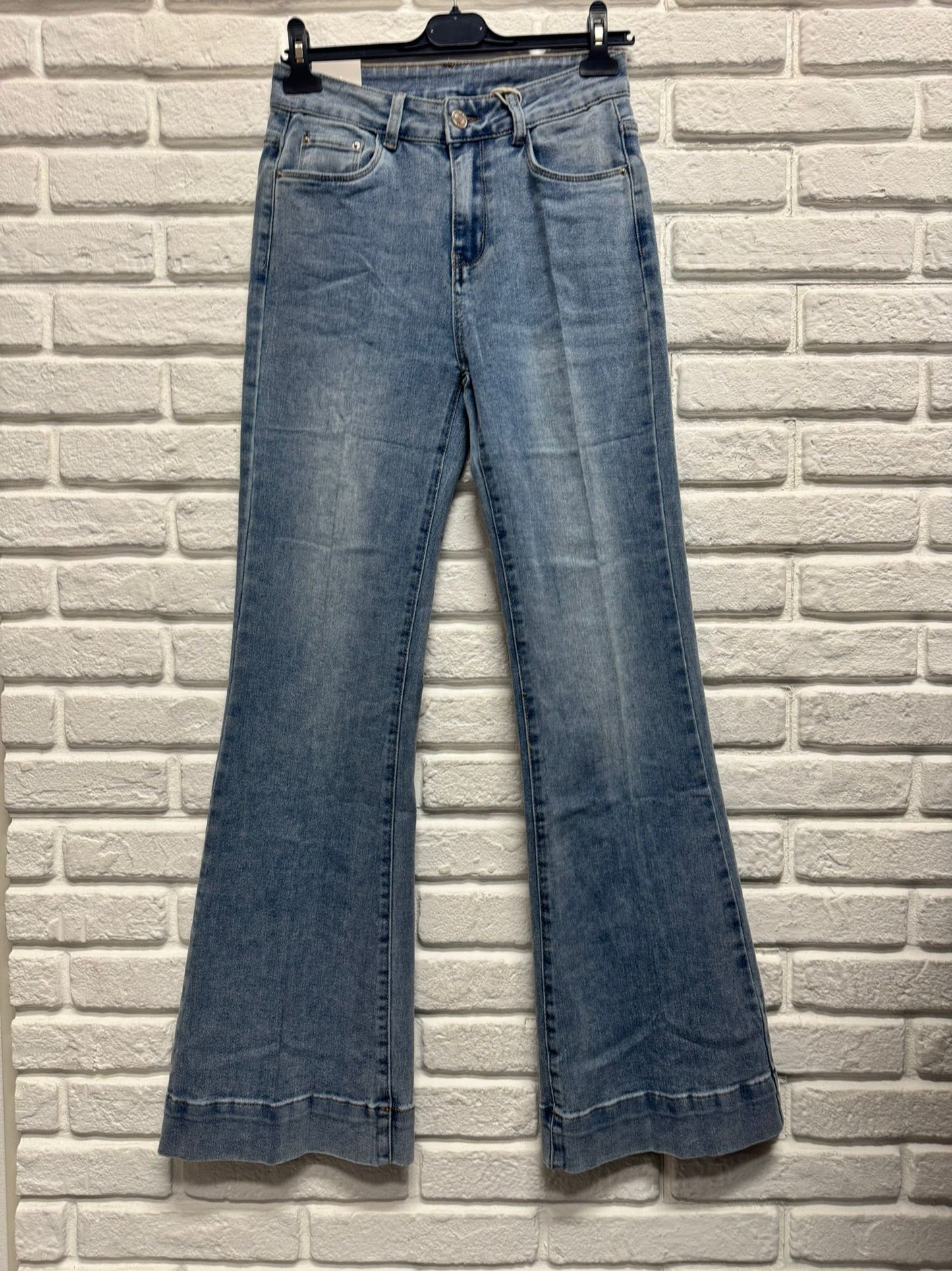 JEANS ZAMPA 3819