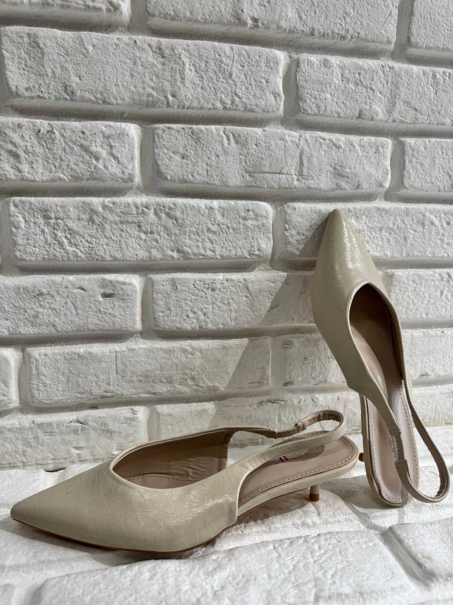 SLINGBACK 9795